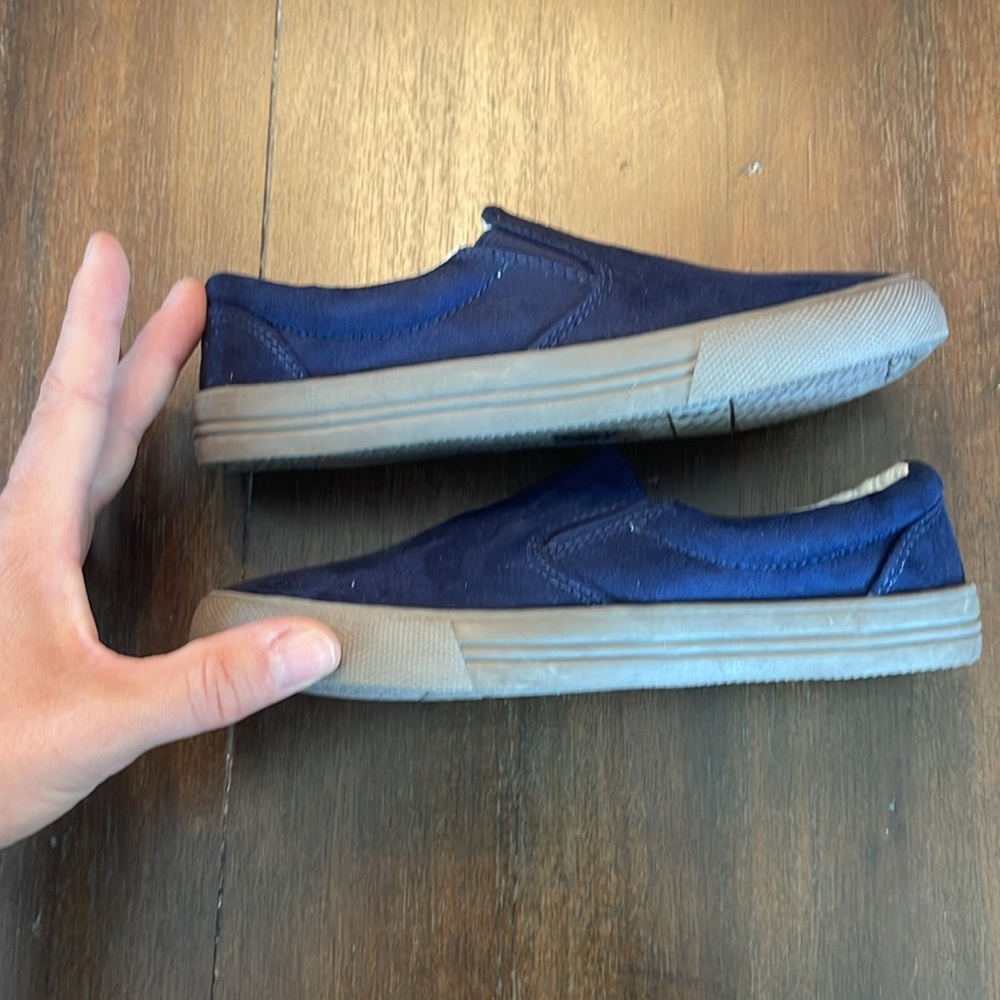 NWOT J.Crew Factory Boys Slip On Sneakers -  Size 1 - Picture 7 of 11